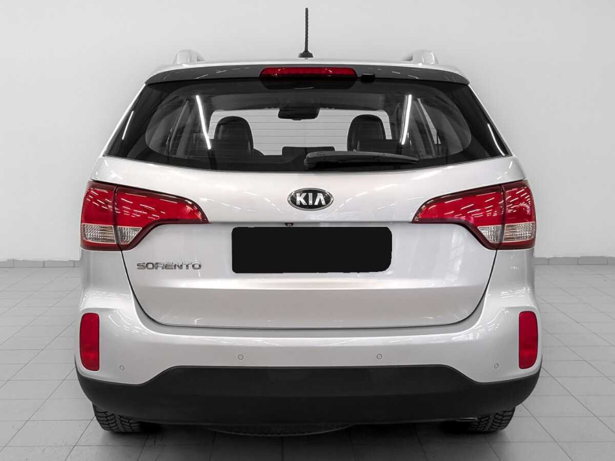 Kia Sorento с пробегом — 2017 год. Фото: #5
