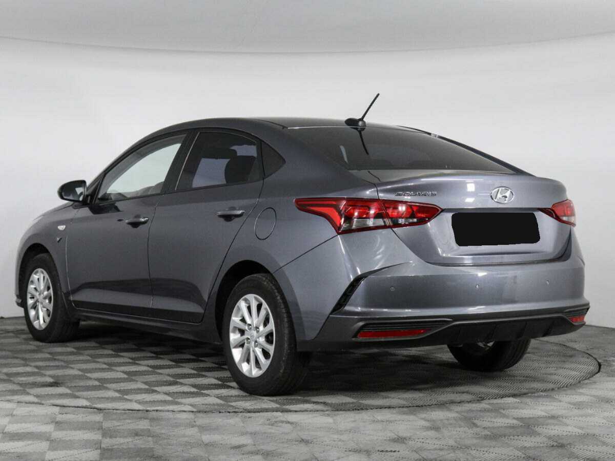 Hyundai Solaris с пробегом — 2021 год. Фото: #4