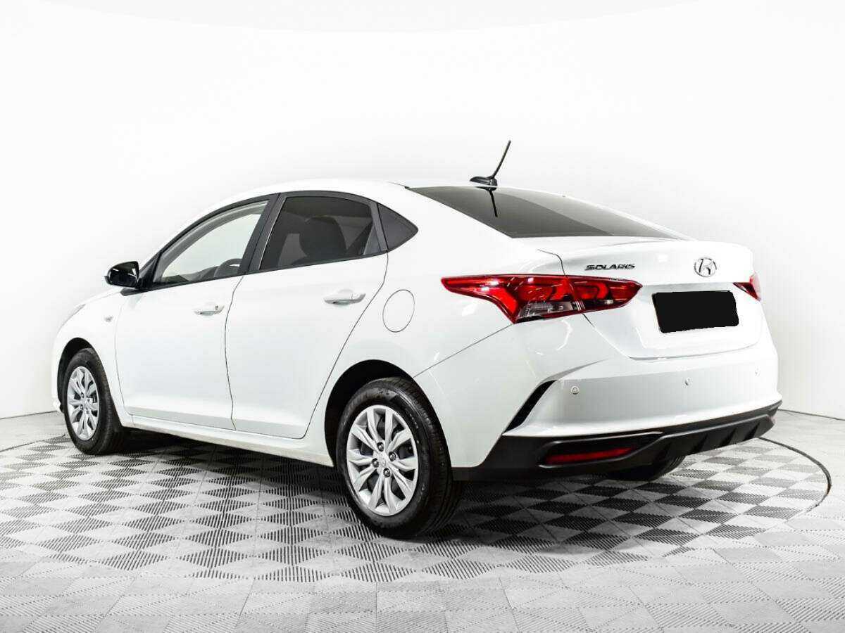 Hyundai Solaris с пробегом — 2020 год. Фото: #6