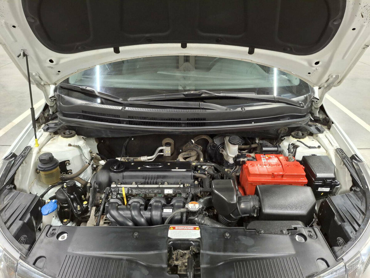 Kia Rio с пробегом — 2014 год. Фото: #8
