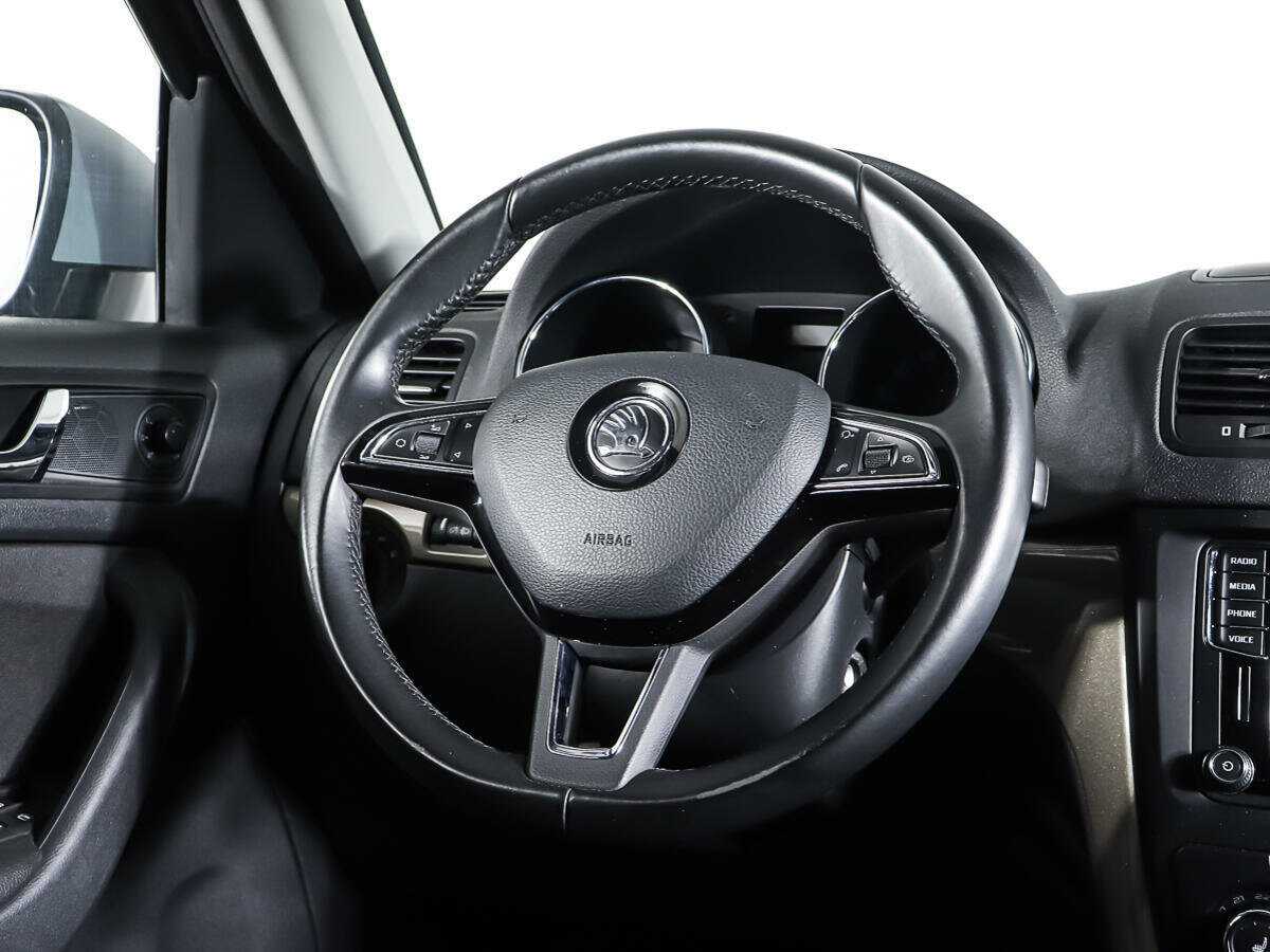 Skoda Yeti с пробегом — 2015 год. Фото: #14