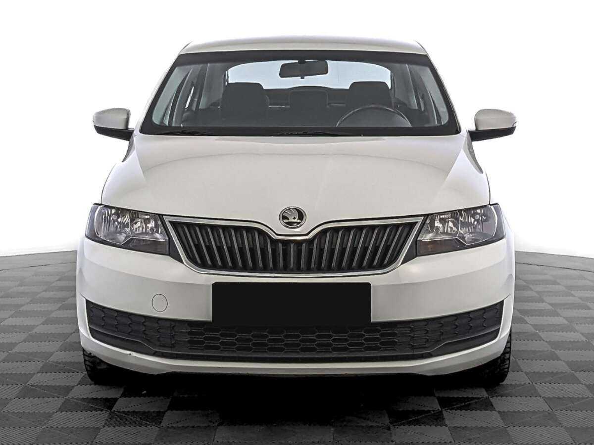 Skoda Rapid с пробегом — 2019 год. Фото: #1