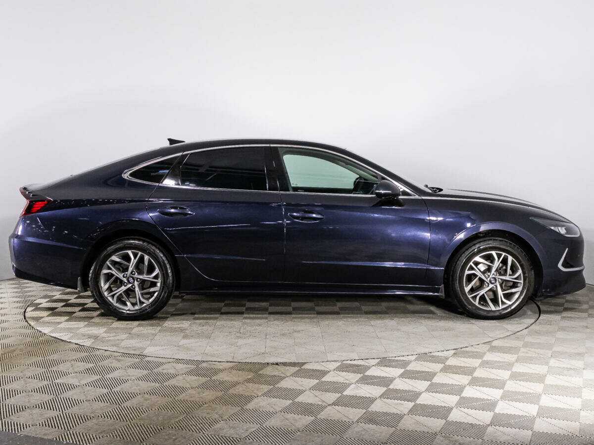 Hyundai Sonata с пробегом — 2020 год. Фото: #3
