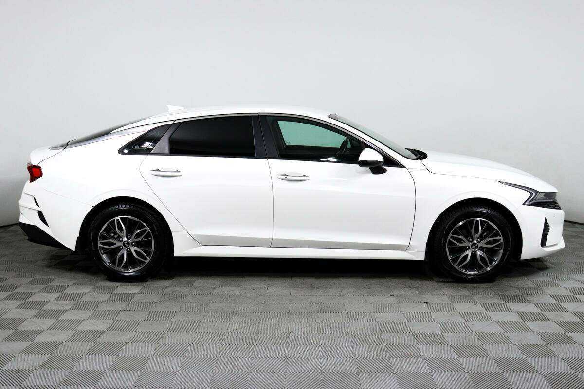 Kia K5 с пробегом — 2021 год. Фото: #3