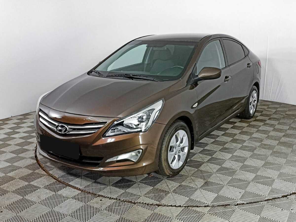 Hyundai Solaris с пробегом — 2015 год. Фото: #0