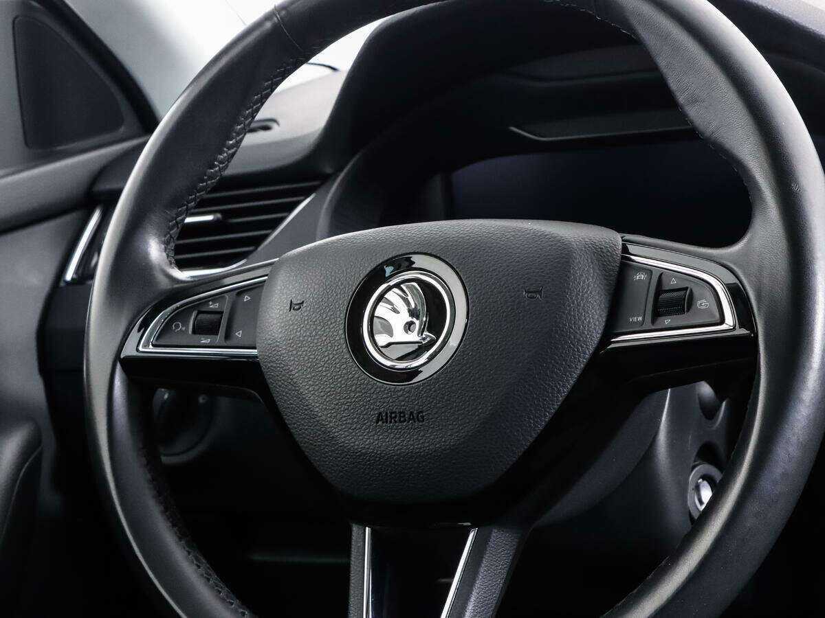 Skoda Octavia с пробегом — 2019 год. Фото: #12