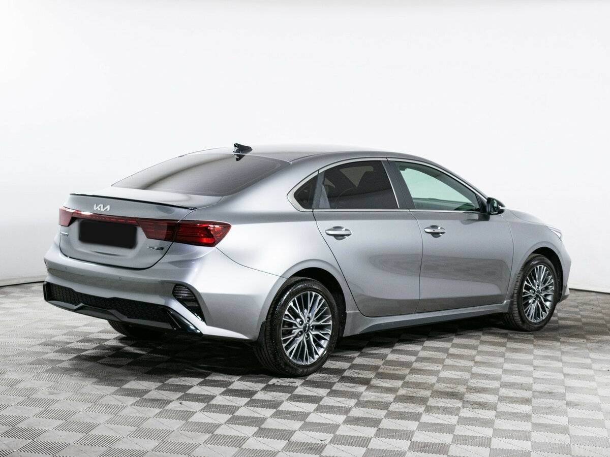 Kia Cerato с пробегом — 2021 год. Фото: #4