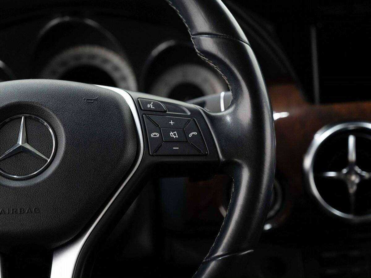 Mercedes-Benz GLK-Класс с пробегом — 2013 год. Фото: #19