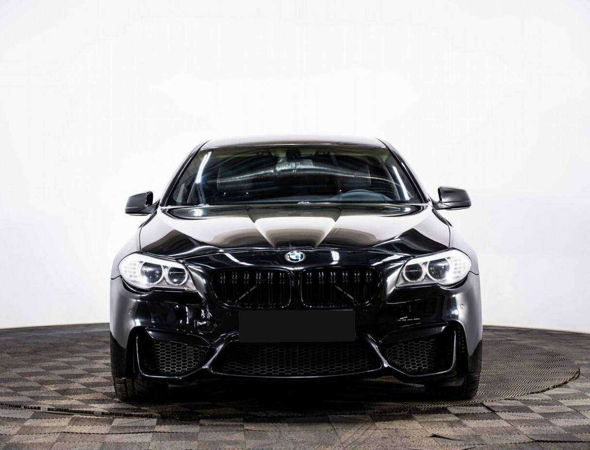 BMW 5 серии с пробегом — 2012 год. Фото: #1