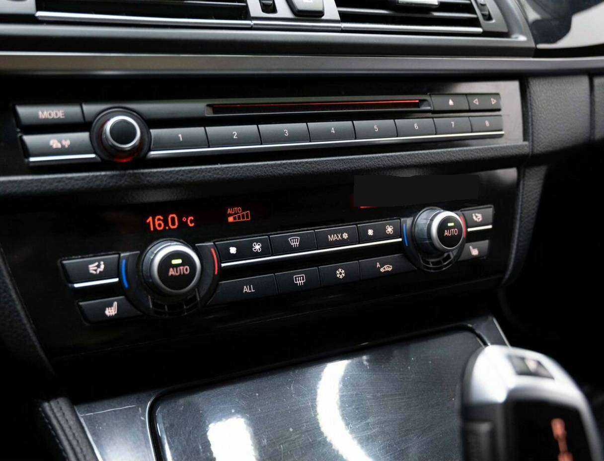 BMW 5 серии с пробегом — 2012 год. Фото: #23