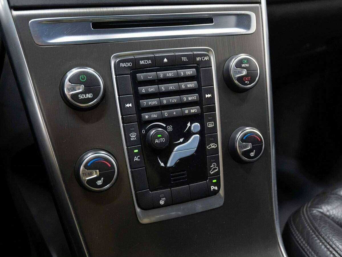 Volvo XC60 с пробегом — 2013 год. Фото: #18