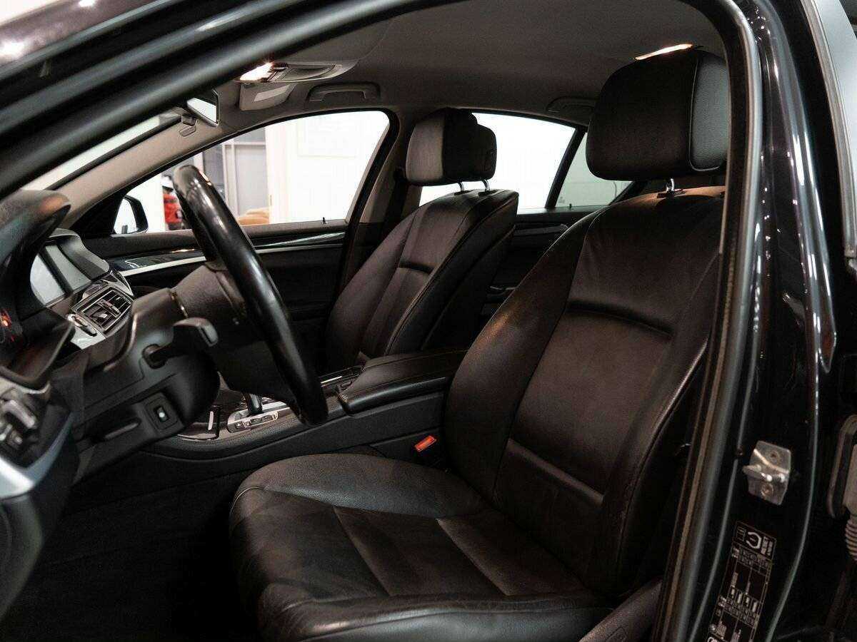 BMW 5 серии с пробегом — 2012 год. Фото: #5