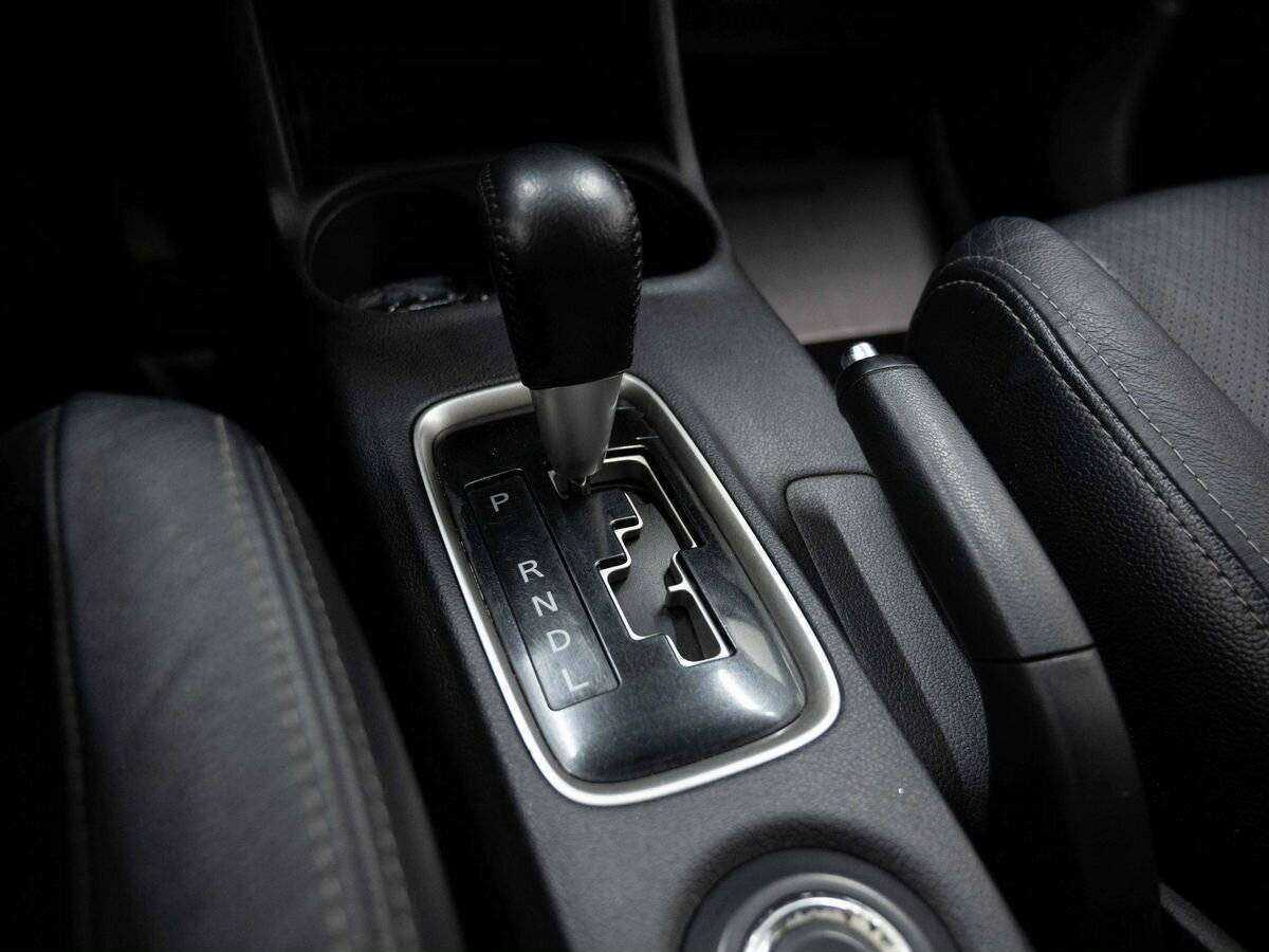 Mitsubishi Outlander с пробегом — 2013 год. Фото: #21