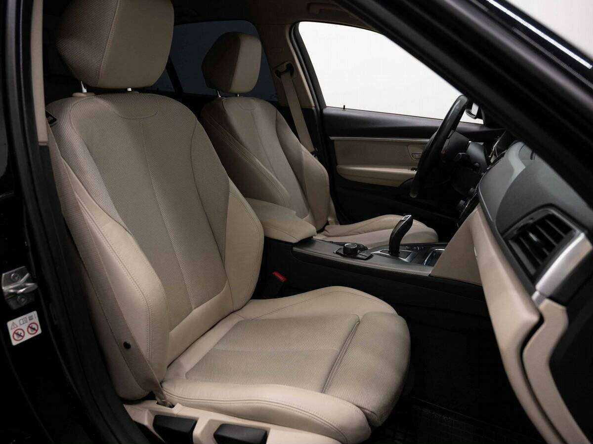 BMW 3 серии с пробегом — 2018 год. Фото: #11