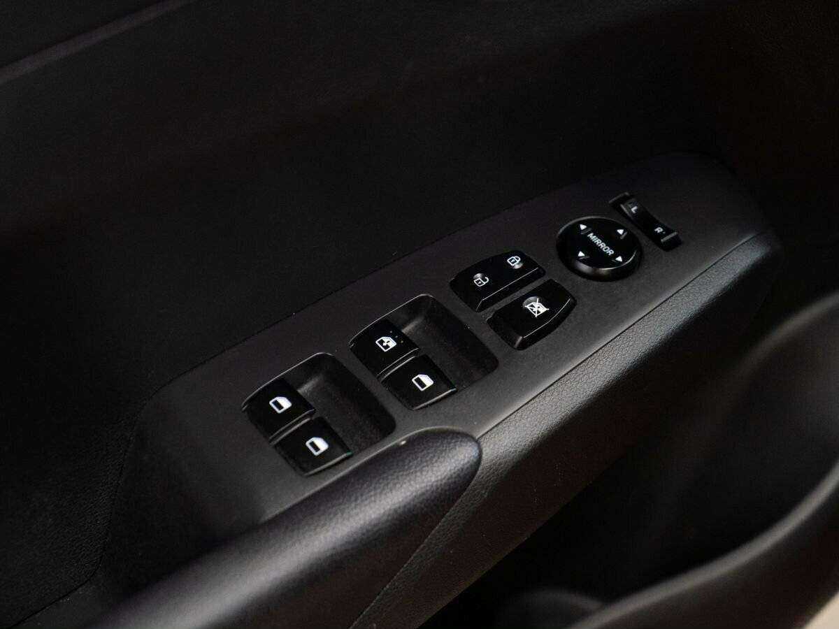 Hyundai Solaris с пробегом — 2021 год. Фото: #13