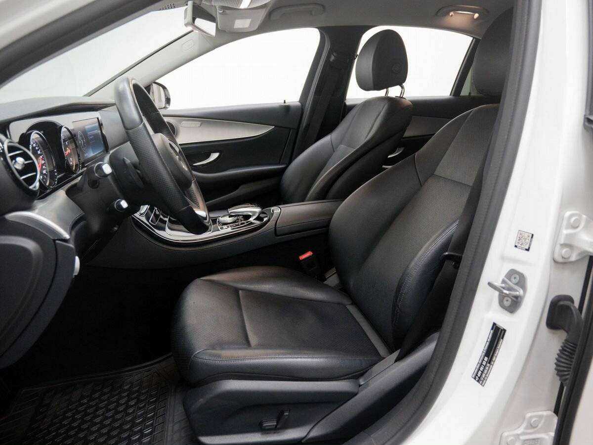 Mercedes-Benz E-Класс с пробегом — 2017 год. Фото: #15