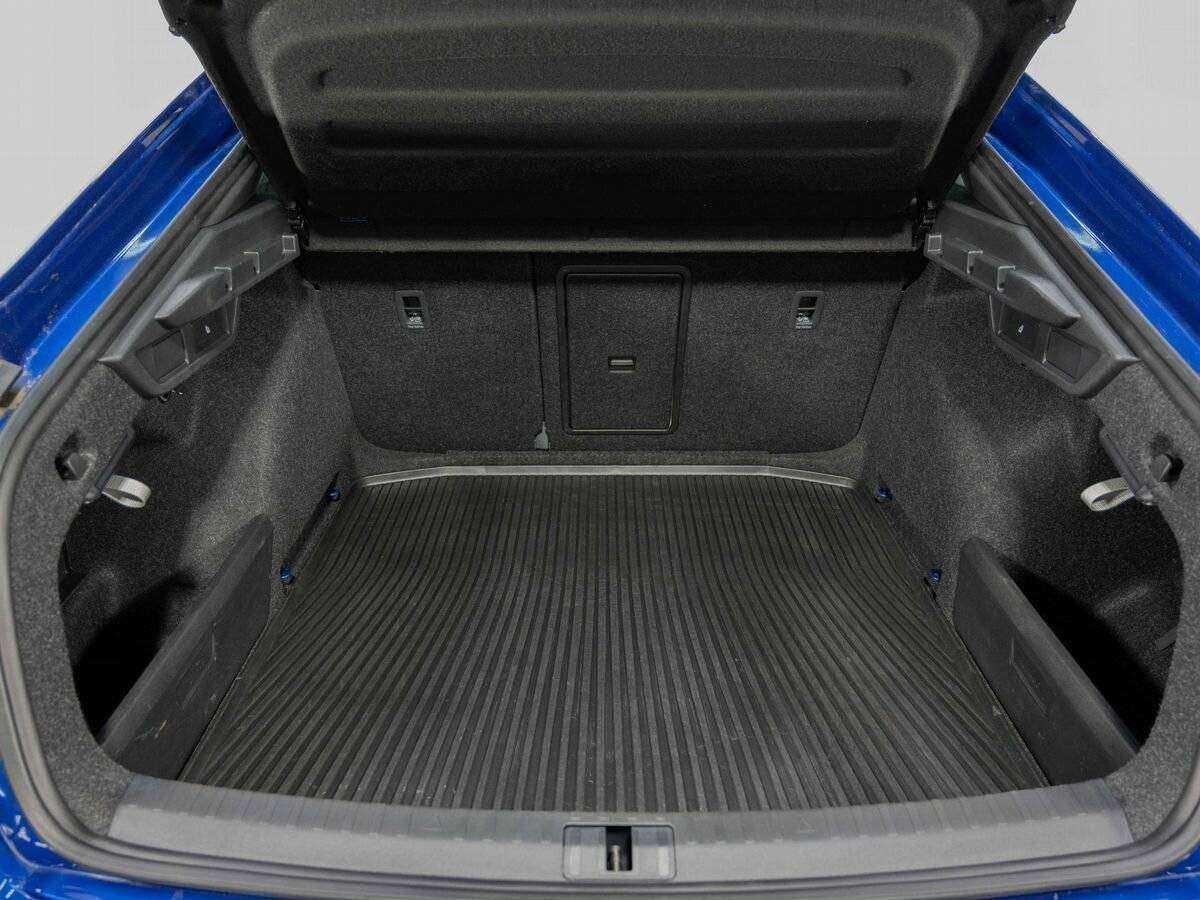 Skoda Octavia с пробегом — 2021 год. Фото: #26