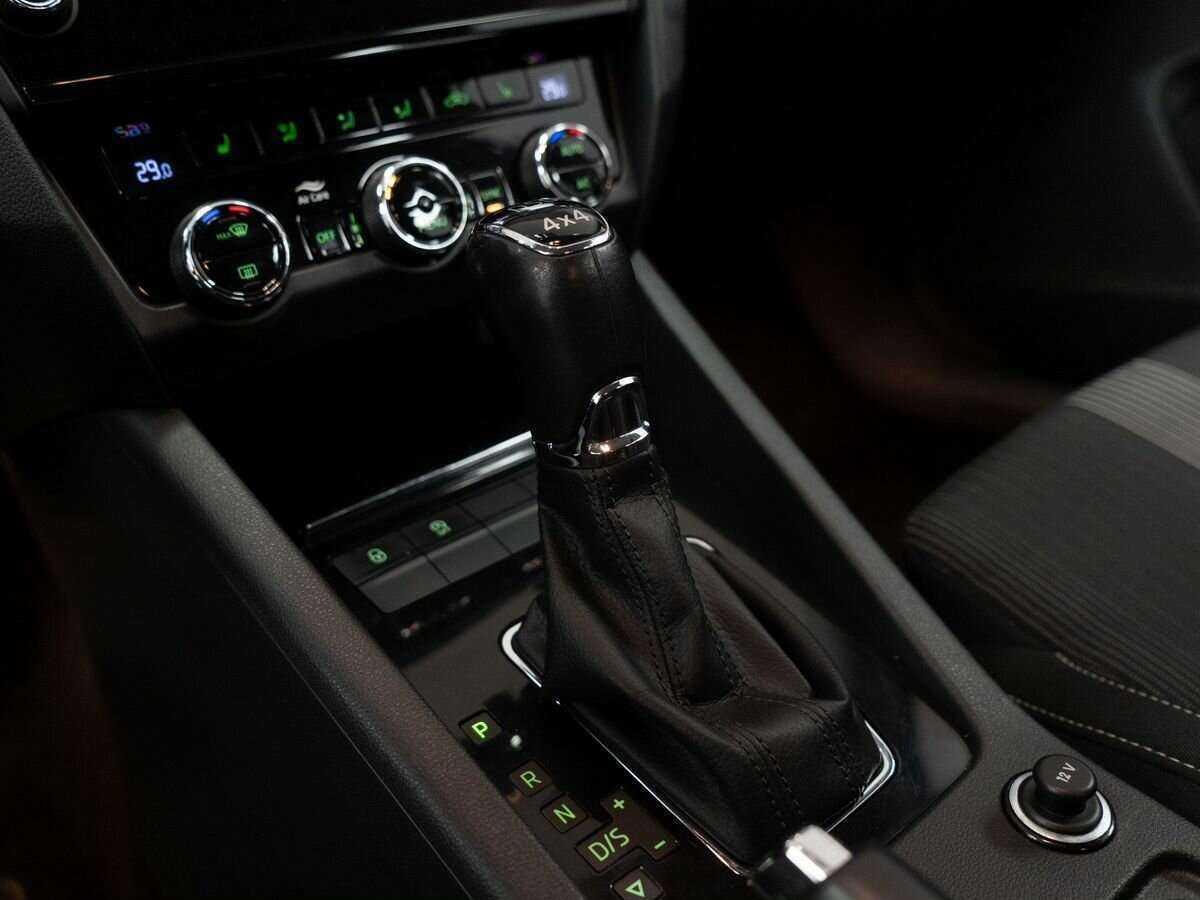 Skoda Octavia с пробегом — 2018 год. Фото: #11