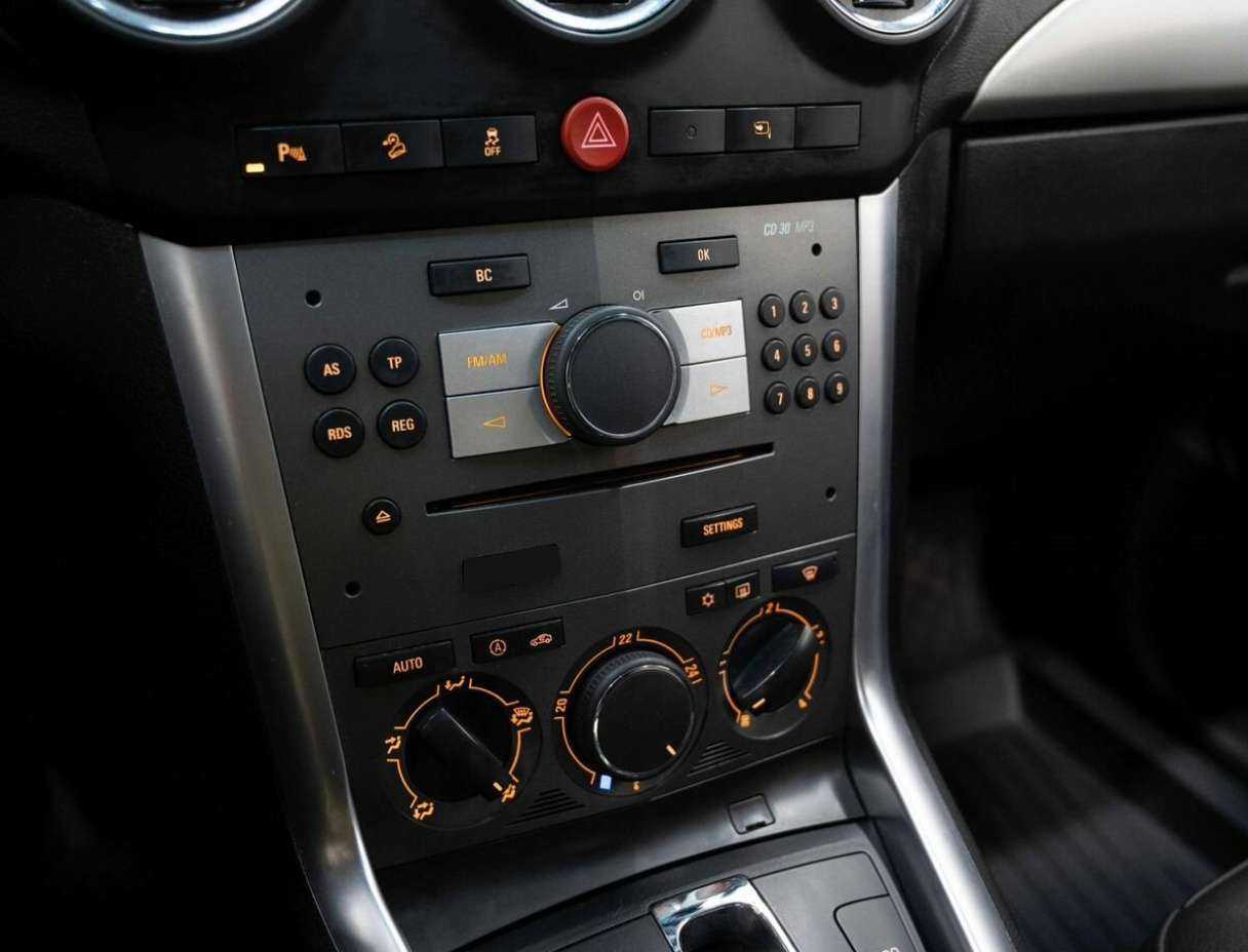 Opel Antara с пробегом — 2013 год. Фото: #20