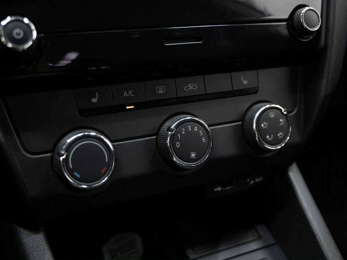 Skoda Octavia с пробегом — 2017 год. Фото: #19