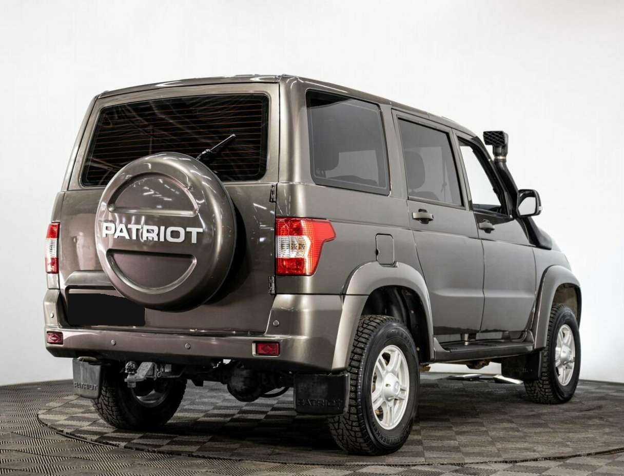 УАЗ Patriot с пробегом — 2017 год. Фото: #5