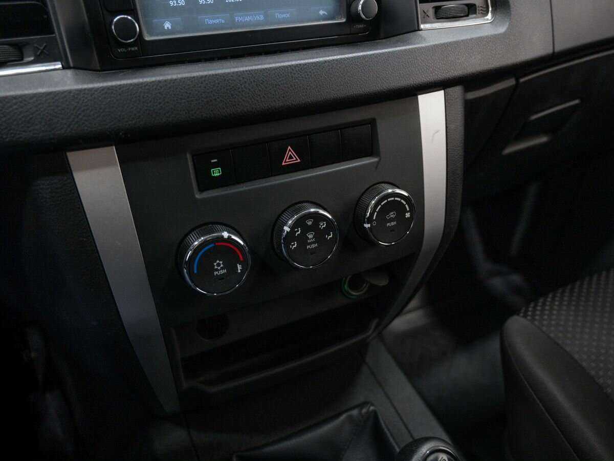 УАЗ Patriot с пробегом — 2017 год. Фото: #20