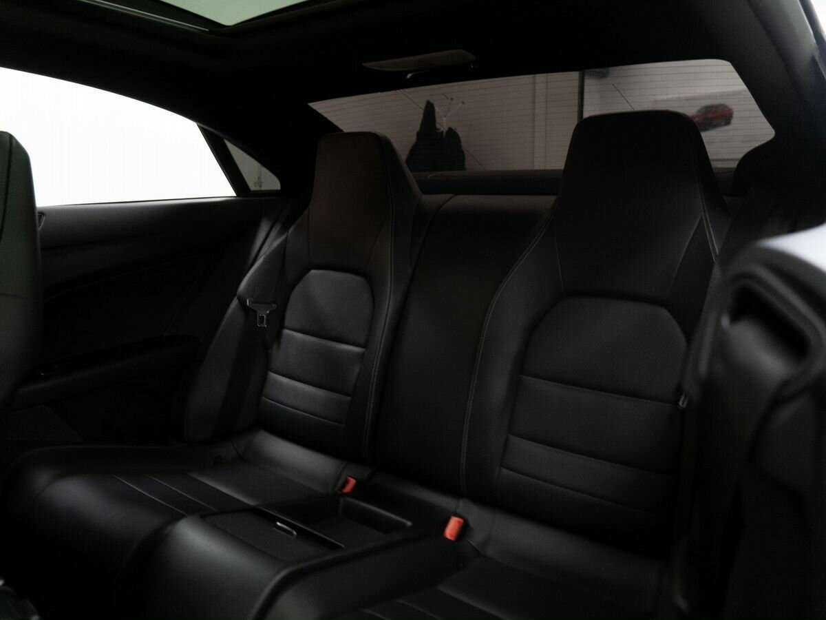 Mercedes-Benz E-Класс с пробегом — 2012 год. Фото: #6