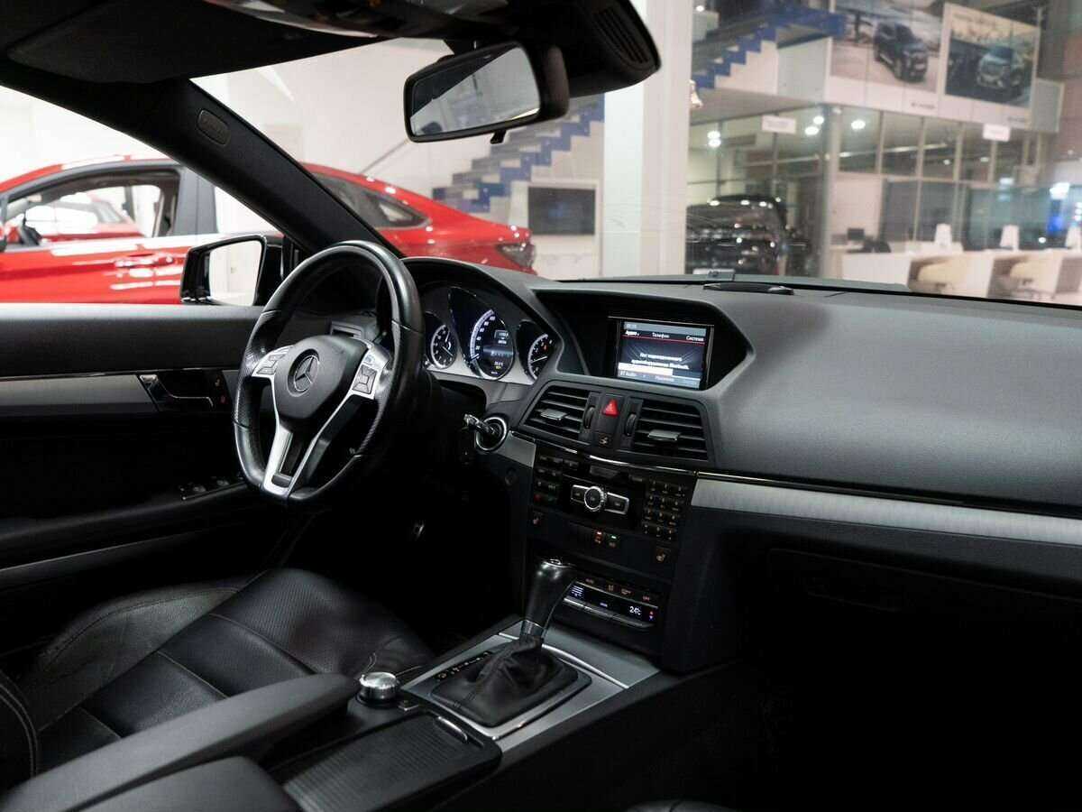 Mercedes-Benz E-Класс с пробегом — 2012 год. Фото: #16