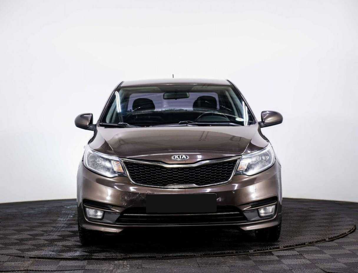 Kia Rio с пробегом — 2017 год. Фото: #1