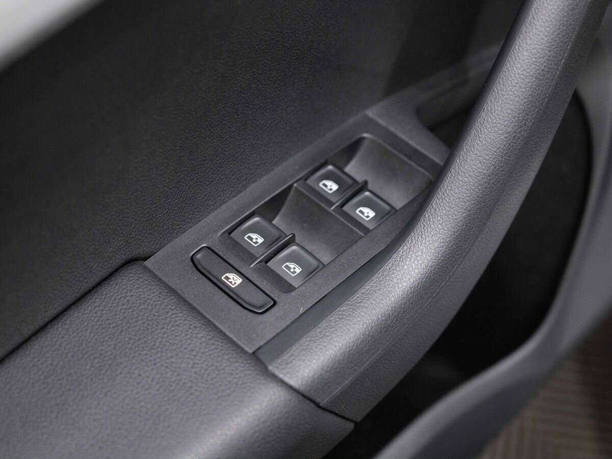 Skoda Octavia с пробегом — 2016 год. Фото: #19