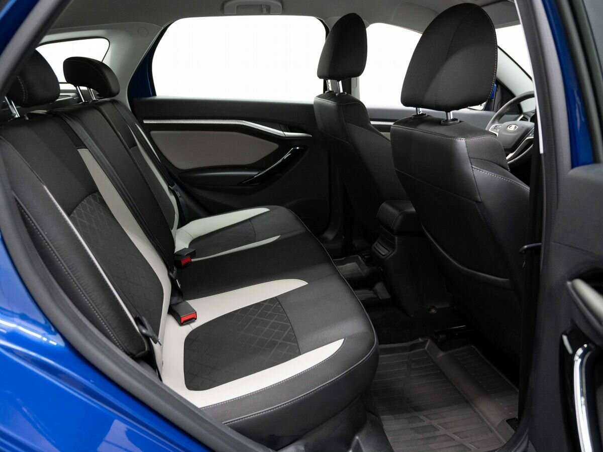 Lada (ВАЗ) Vesta с пробегом — 2021 год. Фото: #10