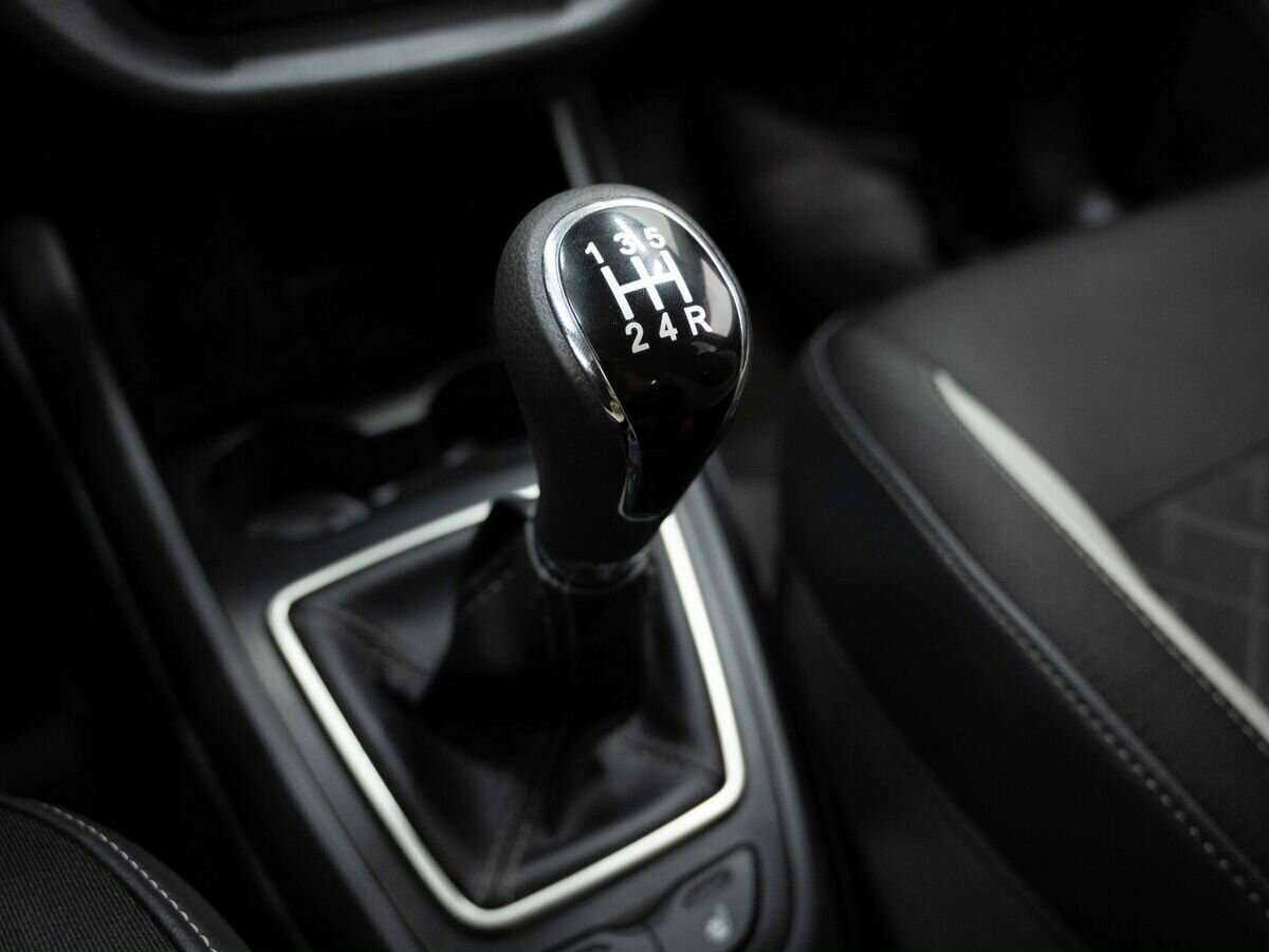 Lada (ВАЗ) Vesta с пробегом — 2021 год. Фото: #21