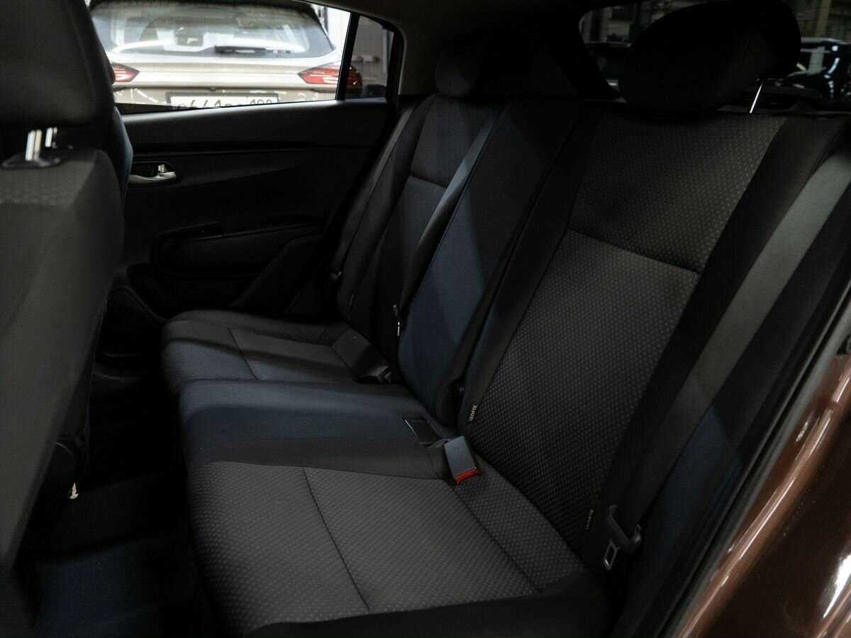 Kia Rio с пробегом — 2022 год. Фото: #6