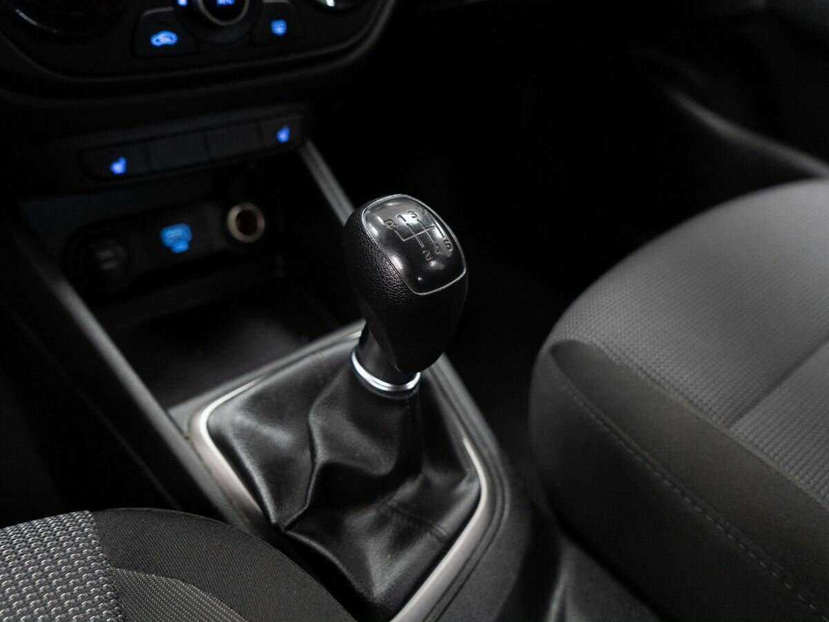 Hyundai Solaris с пробегом — 2019 год. Фото: #10