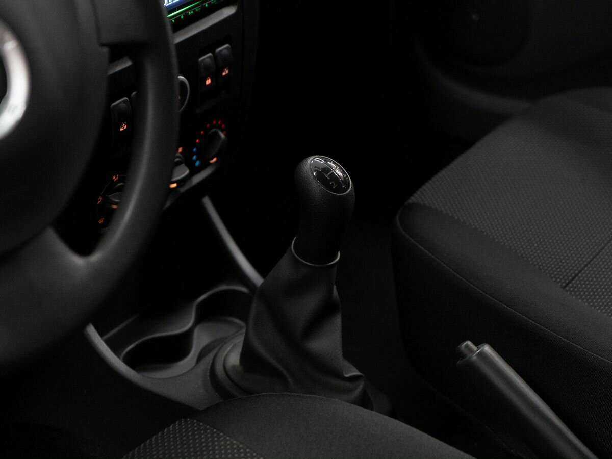 Lada (ВАЗ) Largus с пробегом — 2018 год. Фото: #11