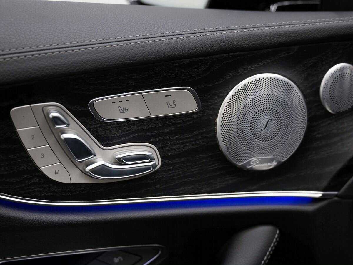 Mercedes-Benz E-Класс с пробегом — 2017 год. Фото: #21