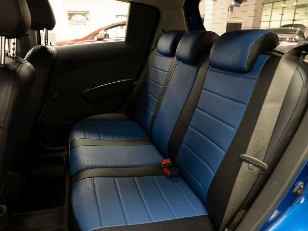 Chevrolet Spark с пробегом — 2013 год. Фото: #6