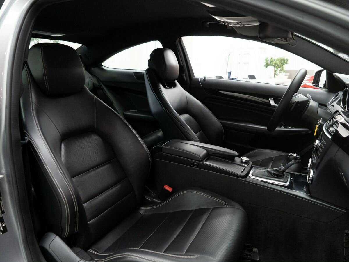 Mercedes-Benz C-Класс с пробегом — 2012 год. Фото: #8