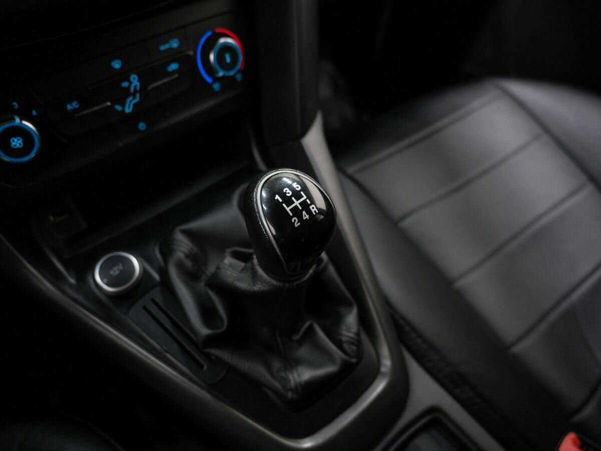 Ford Focus с пробегом — 2016 год. Фото: #18