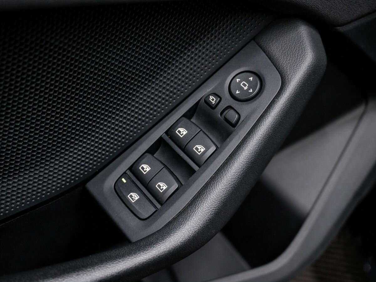 BMW 1 серии с пробегом — 2019 год. Фото: #14