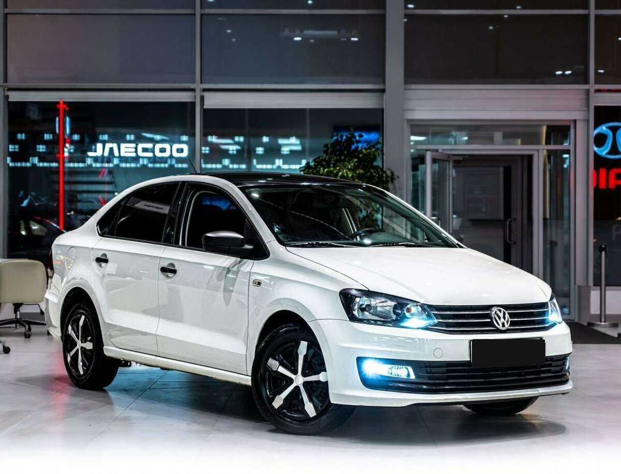 Volkswagen Polo с пробегом — 2017 год. Фото: #1