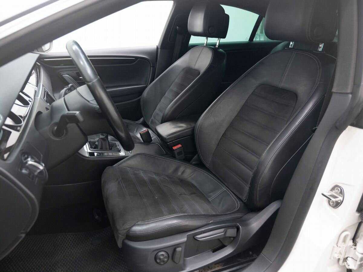 Volkswagen Passat CC с пробегом — 2014 год. Фото: #7