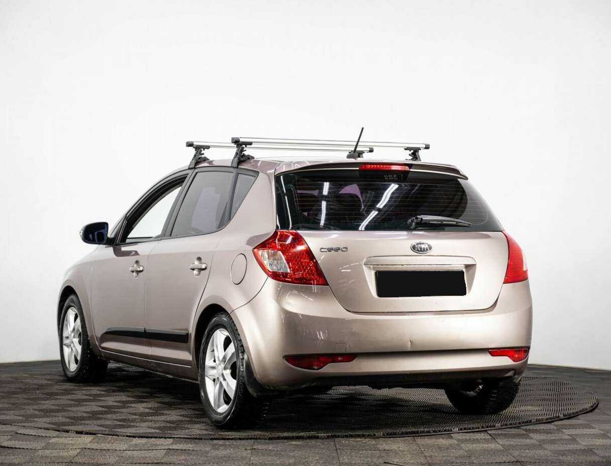 Kia Ceed с пробегом — 2012 год. Фото: #3