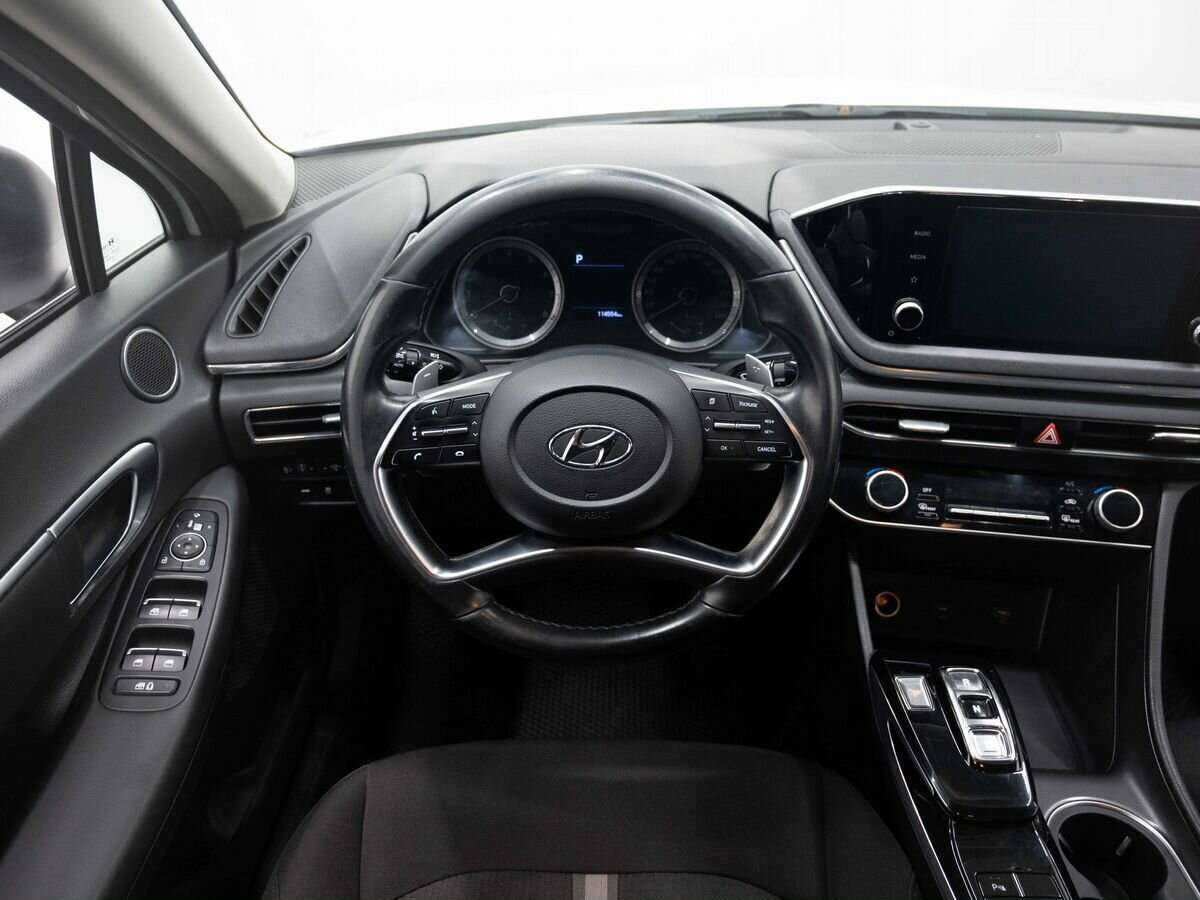 Hyundai Sonata с пробегом — 2020 год. Фото: #13