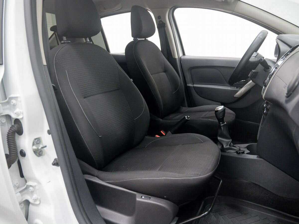 Renault Logan с пробегом — 2020 год. Фото: #5