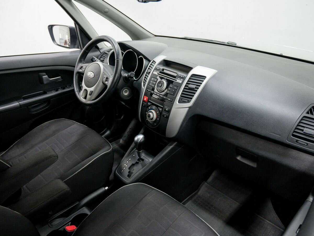 Kia Venga с пробегом — 2012 год. Фото: #4