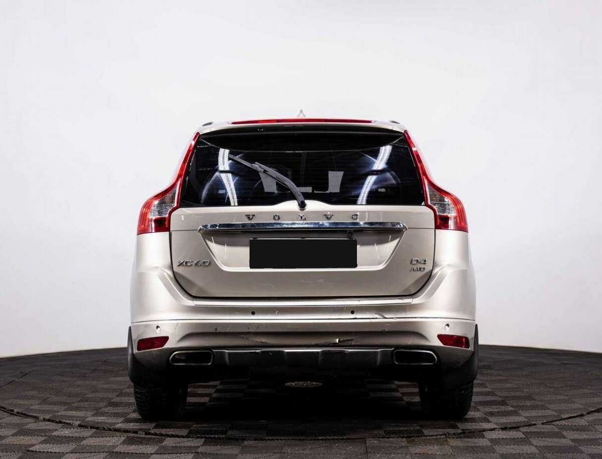 Volvo XC60 с пробегом — 2014 год. Фото: #4