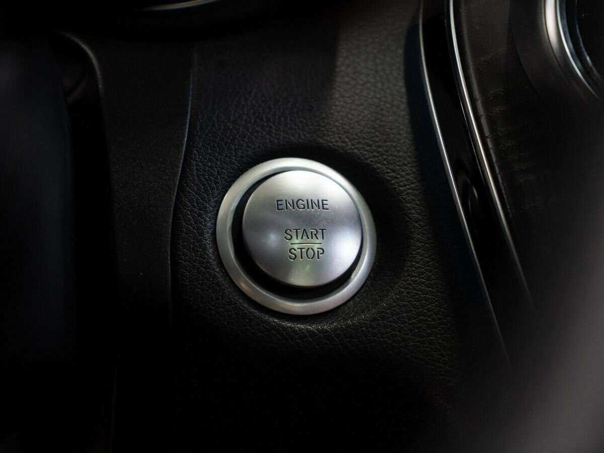 Mercedes-Benz C-Класс с пробегом — 2014 год. Фото: #11