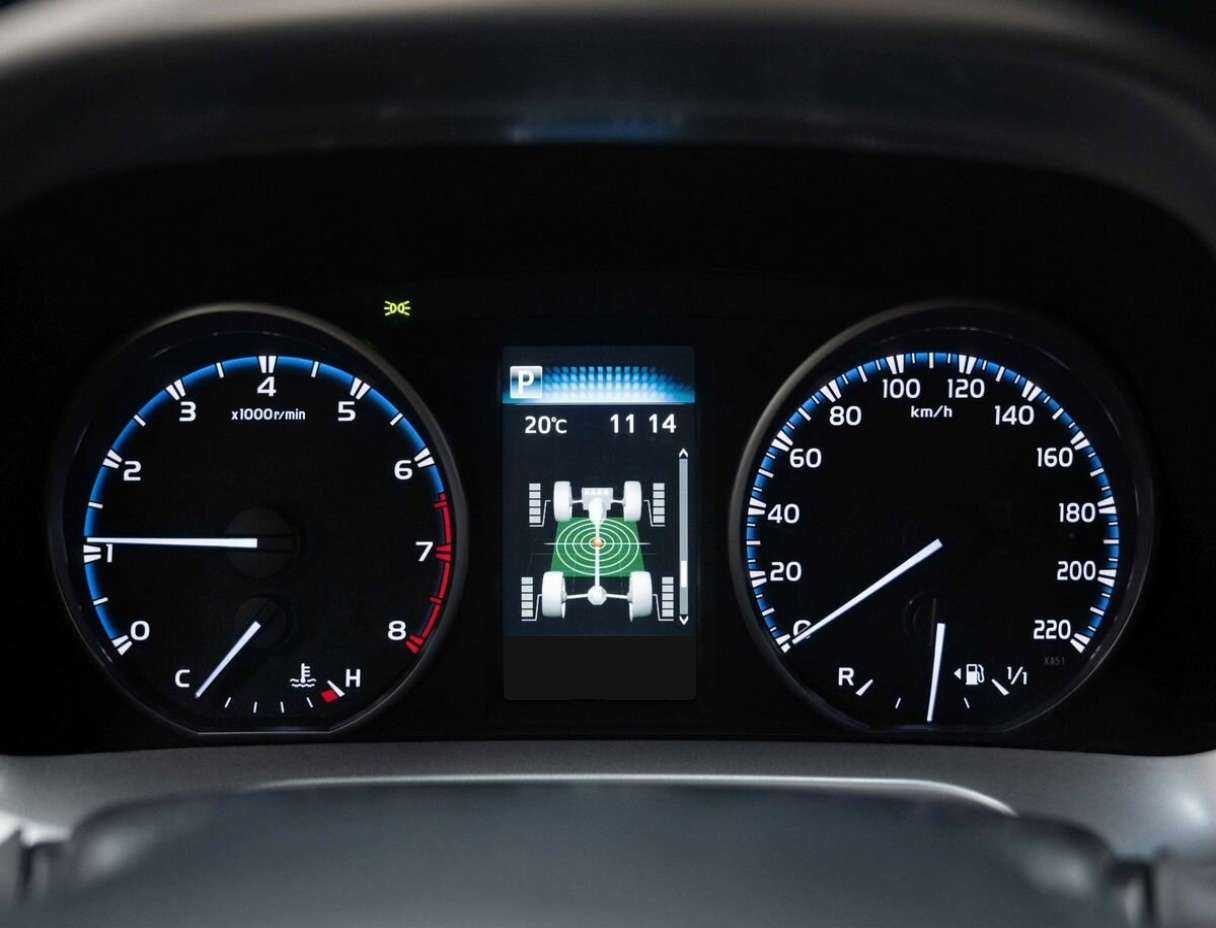 Toyota RAV4 с пробегом — 2017 год. Фото: #21