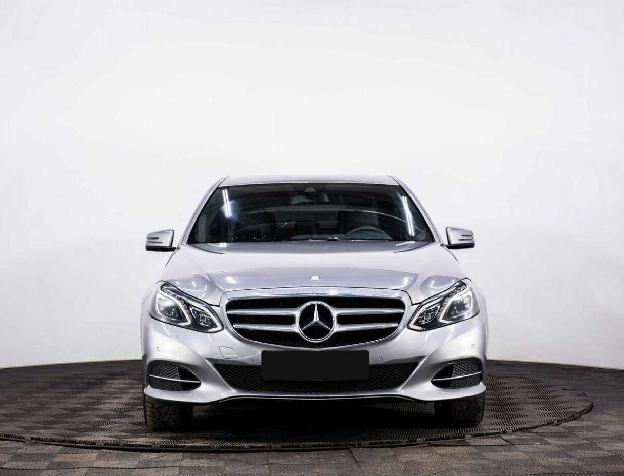 Mercedes-Benz E-Класс с пробегом — 2014 год. Фото: #1